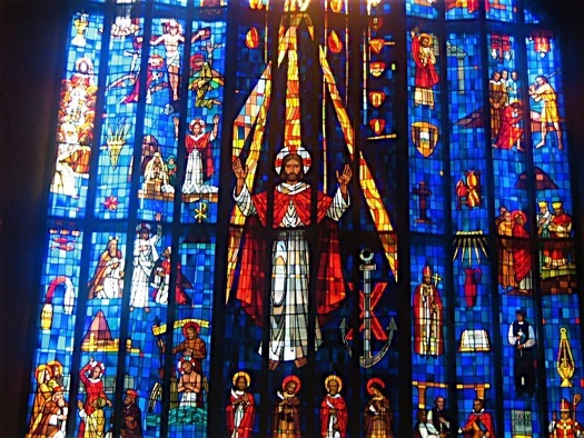 Neogótico, Anglicanismo e Episcopalismo no Havaí. BRASILEUROPA 126/12